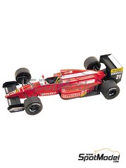 Tameo Kits TMK025: Car scale model kit 1/43 scale - Beatrice